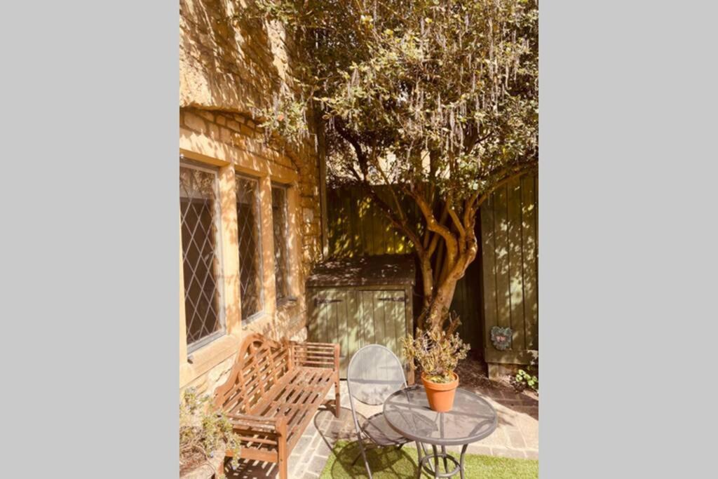 Over The Arches, Chipping Campden Exterior photo